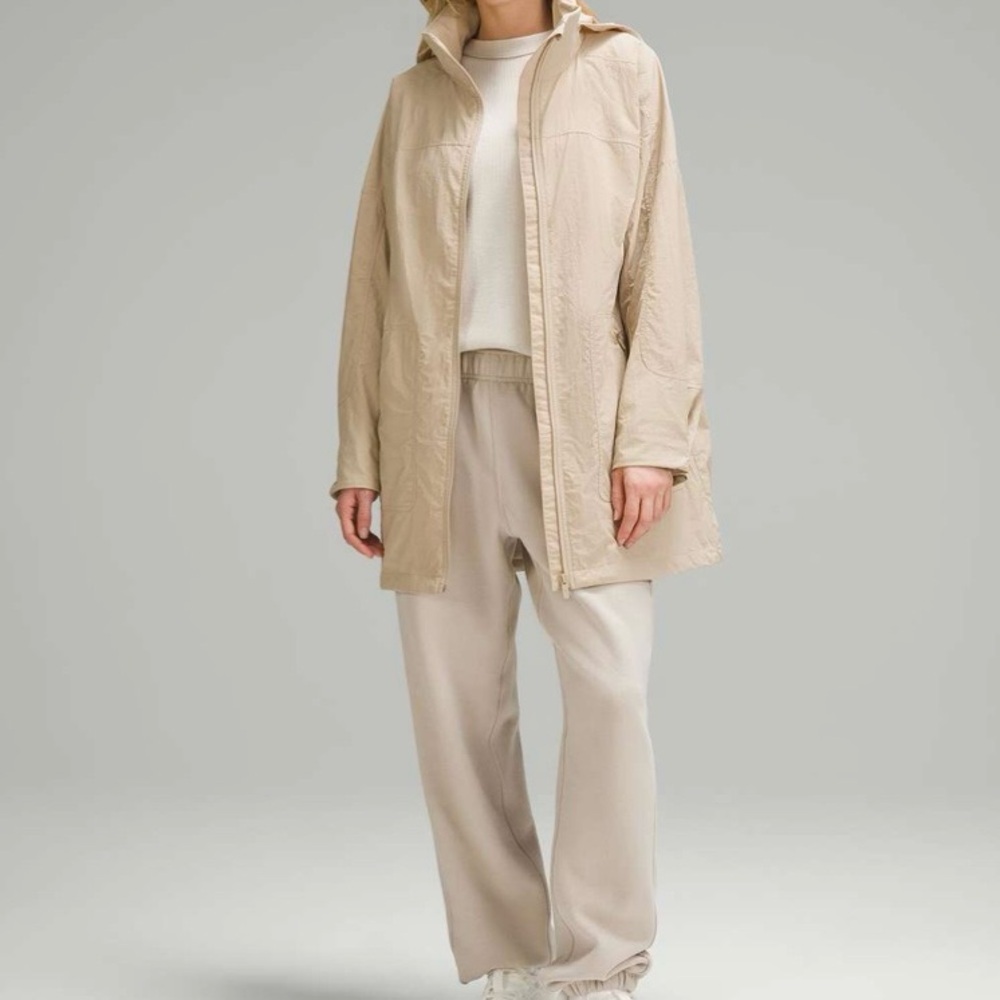 NWT‎ Lululemon Hooded Mid Length Utility Jacket Trench Water Repellent Size M